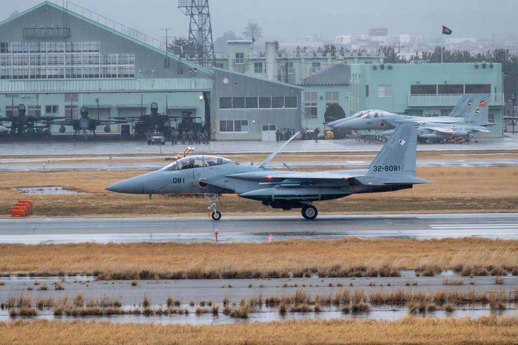 2025AGGRESSOR_32-8081_02