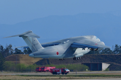 ブルーインパルス支援機のＣ-２（８）