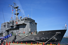 多用途支援艦ひうち_02