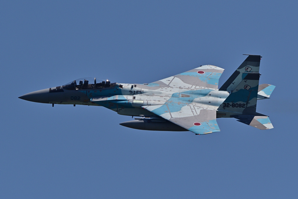 AGR_32-8082_03