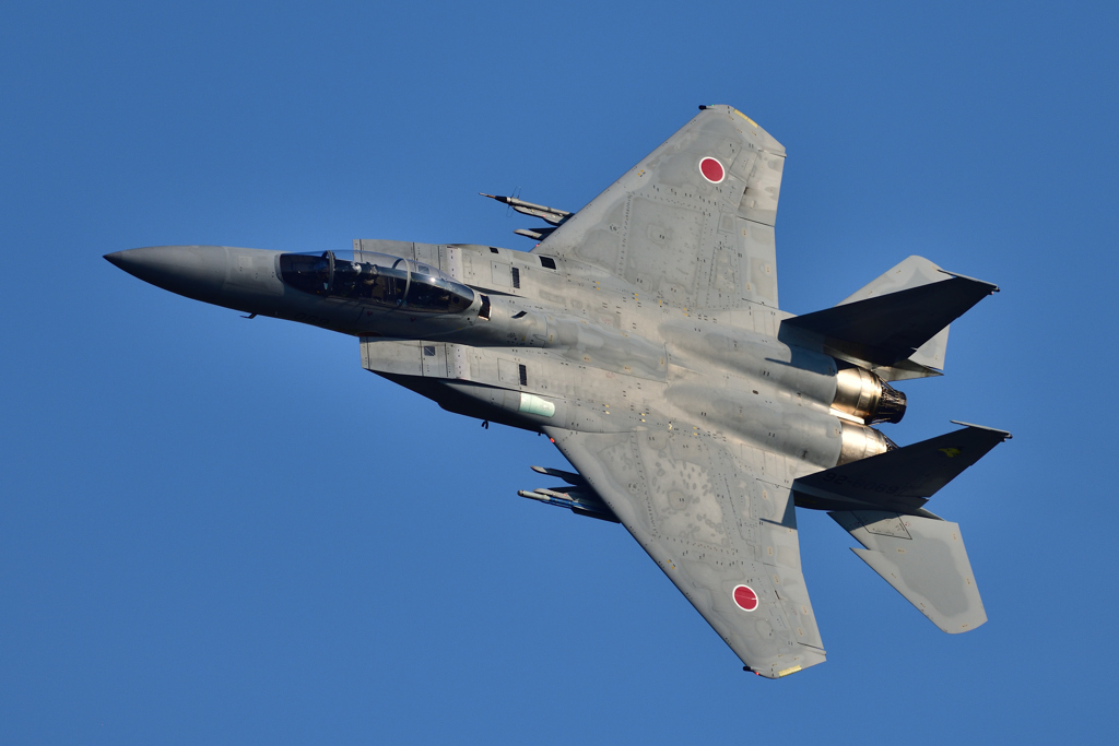 秋晴れとＦ-１５（２）