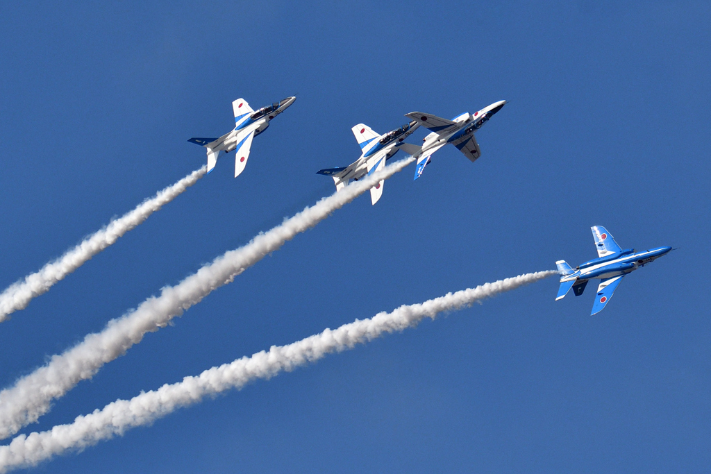 2019築城基地航空祭～休憩・青空とブルーインパルス⑥～