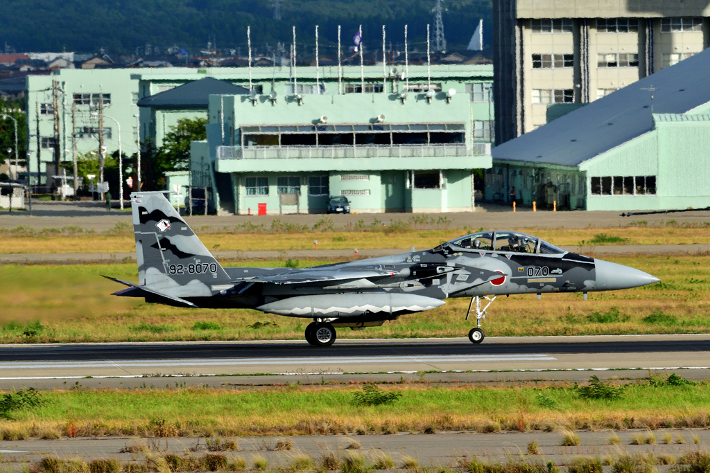 アグレッサー新塗装機＃８０７０～ナイトの空へ～（３）