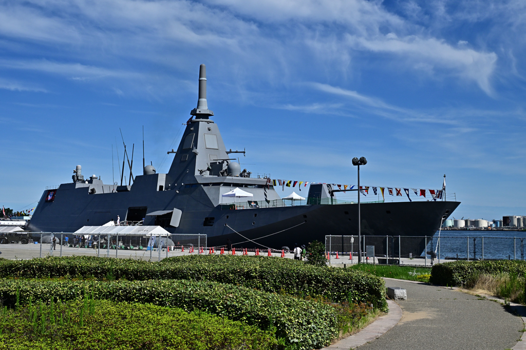 2025艦艇広報_護衛艦みくま_01