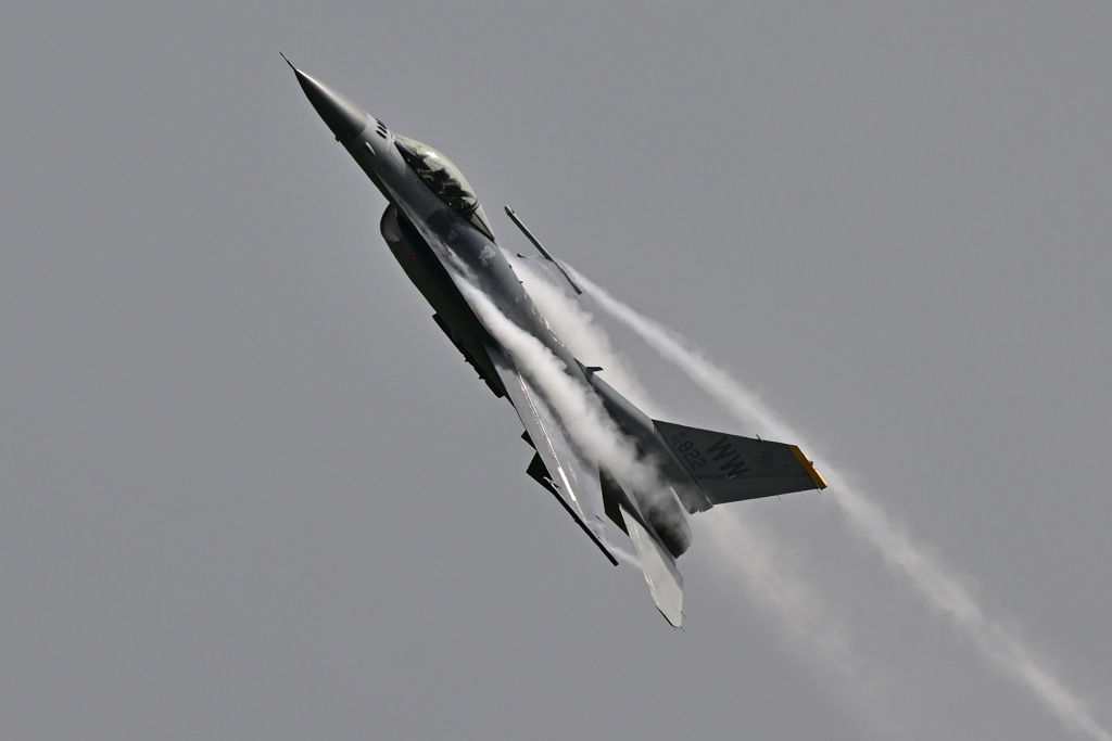 2023三沢基地航空祭_16～F１６デモチーム_3～