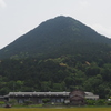目に青葉 新緑の季節（とき） 近江富士
