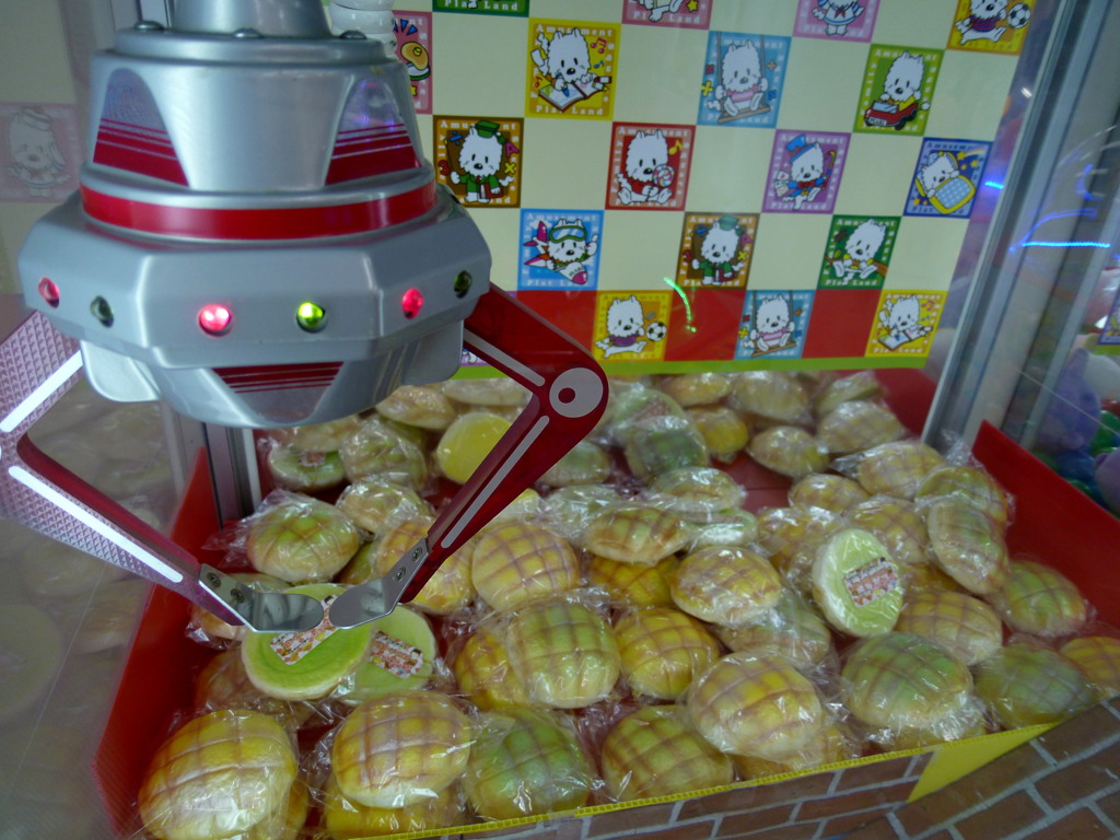 メロンパン そう簡単には 取れません！