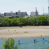 川下る 立ち漕ぎカヌー 初夏の風