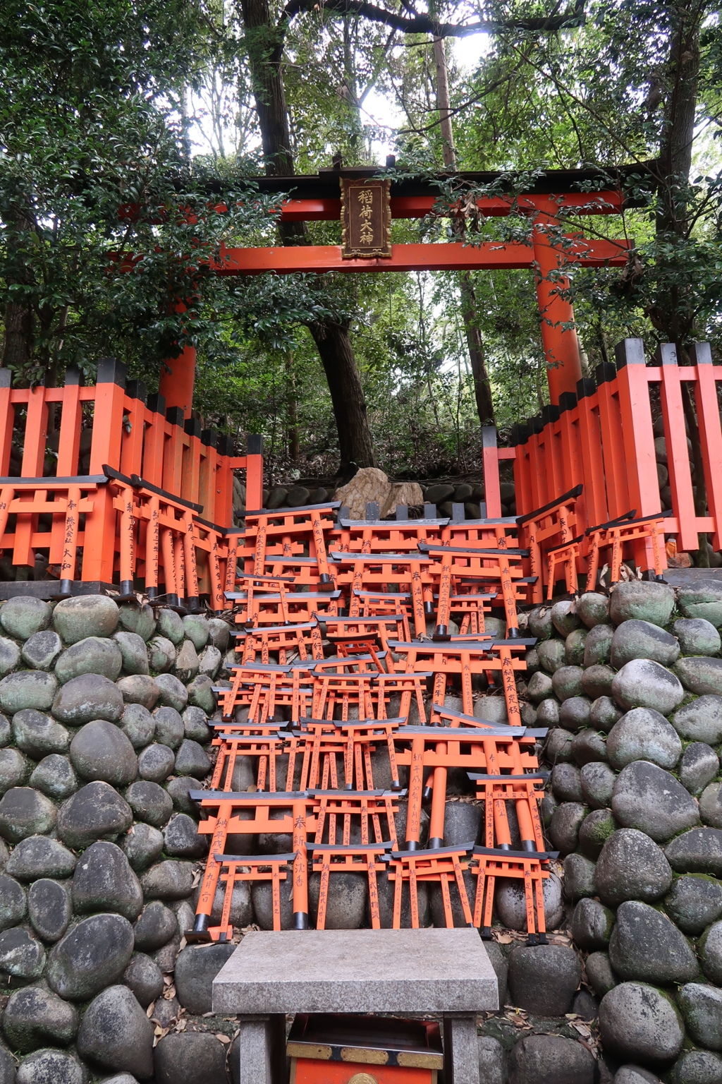 奥社奉拝所の鳥居