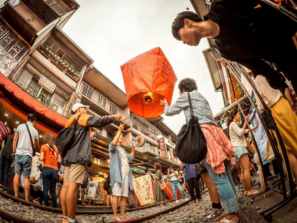 Lantern skipping.Part1