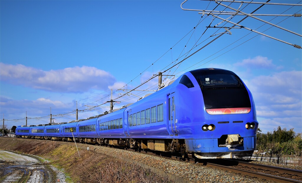 DSC_5911 雪が消えた今年初の大カーブにて