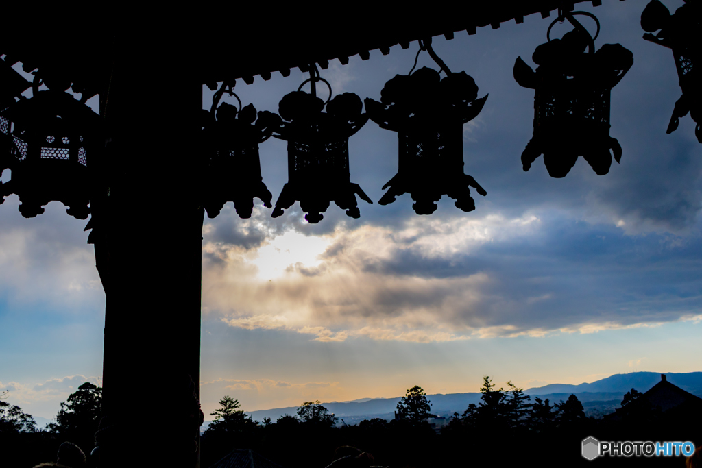 夕暮れ〜東大寺・二月堂〜