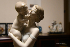 LLADRO 母と子無償の愛