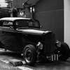 古い街並みにお似合いのお車