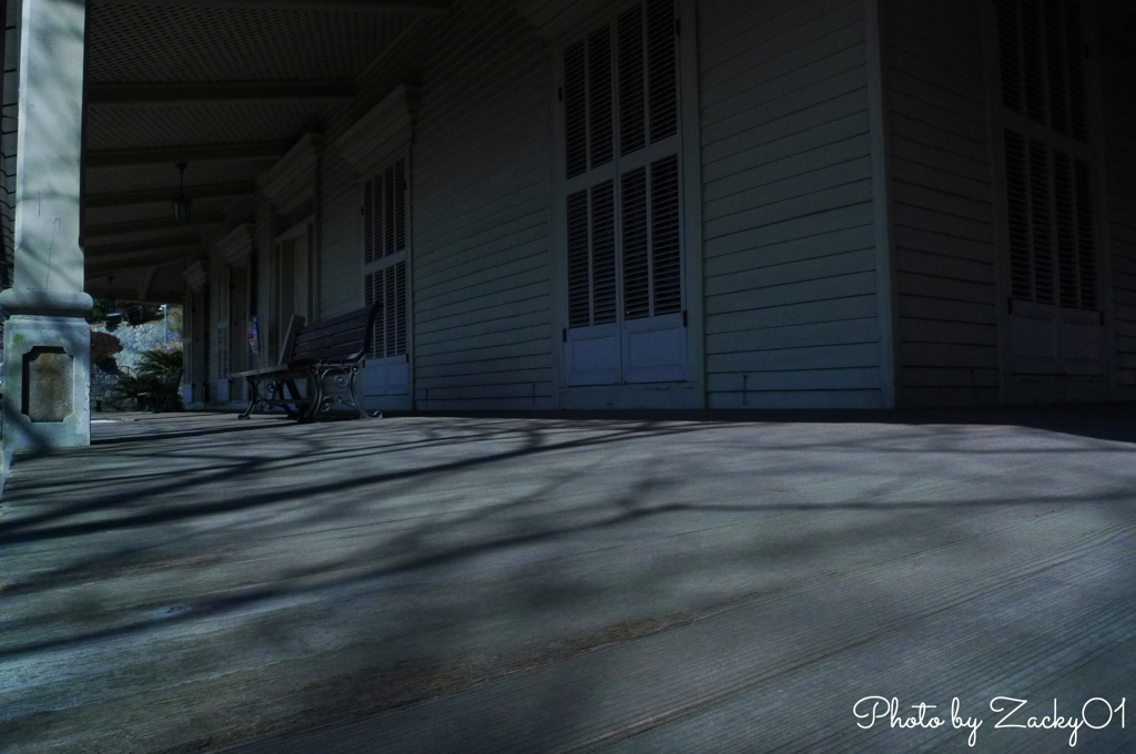 長崎の街を望む洋館