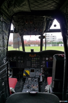 CH- 47Jのコックピット