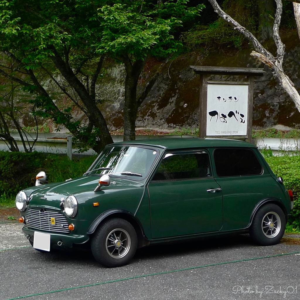 ミニのある喫茶店