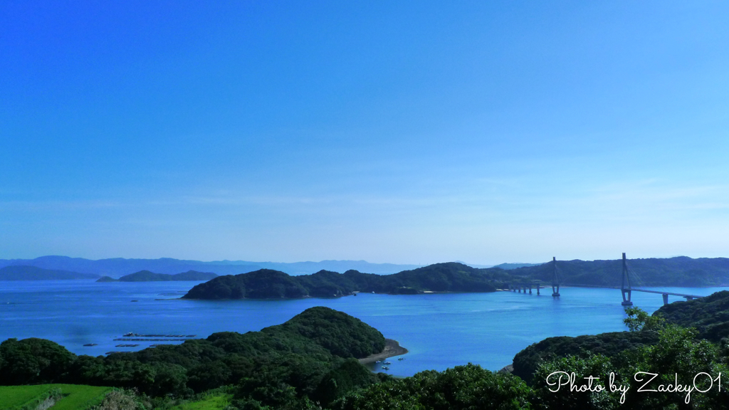 鷹島に架かる斜張橋