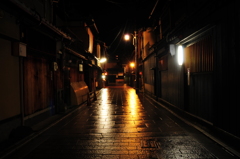 濡れる街並