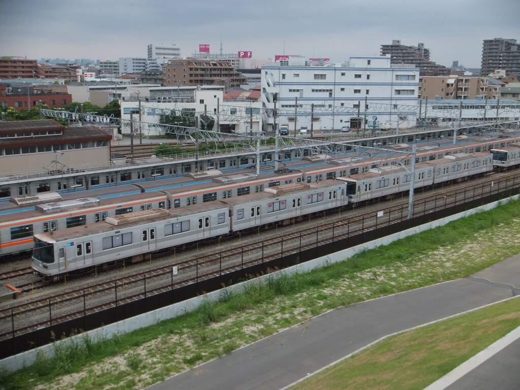 駅車庫