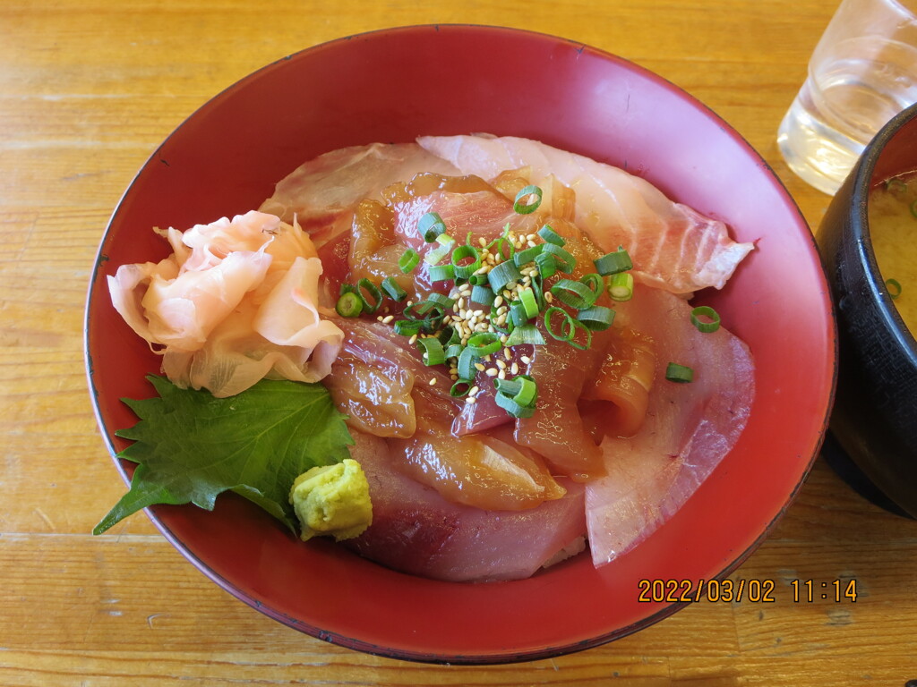 ばんやのまかない丼