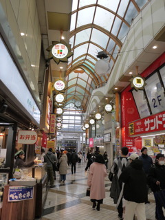 中野駅のアーケード街