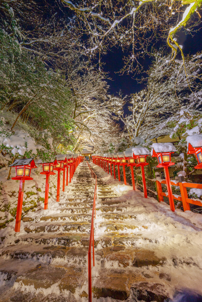 貴船神社の積雪限定ライトアップ7