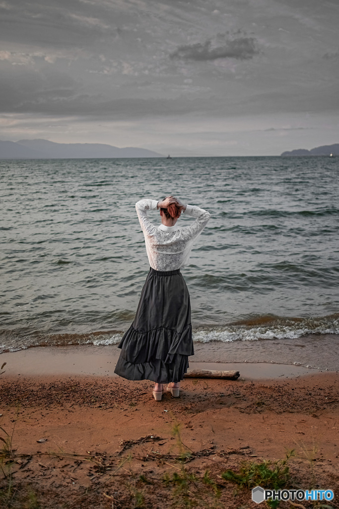 うしろ髪ひかれ隊