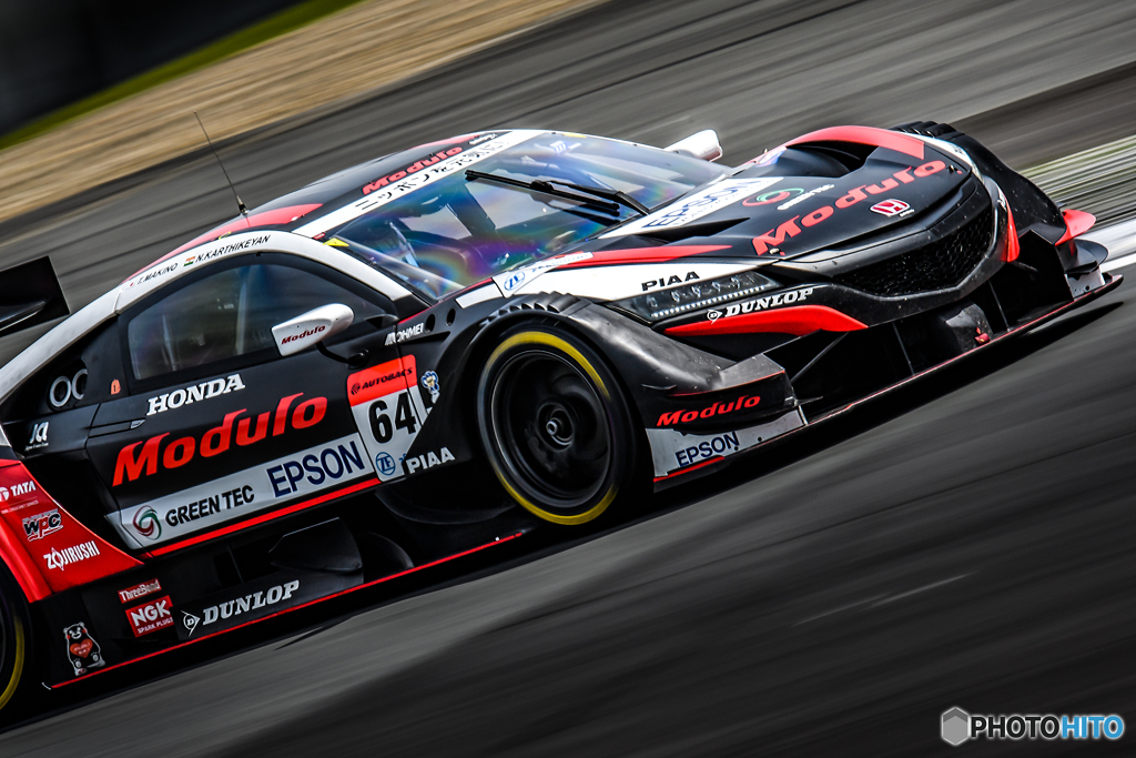 SuperGT 2019 Rd2 Modulo NSX TGRコーナー出口