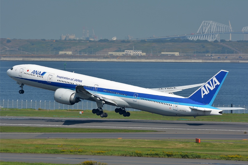 ANA.B777-300ER by イクラママ （ID：7338668） - 写真共有サイト:PHOTOHITO