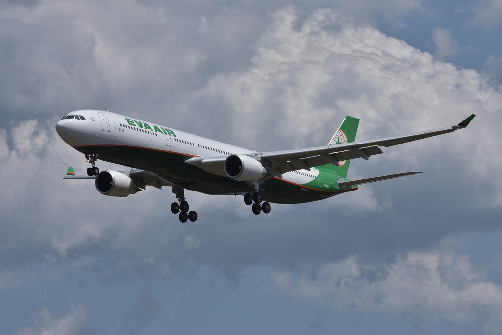 EVA　AIR