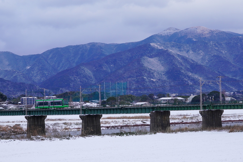 雪の福智山