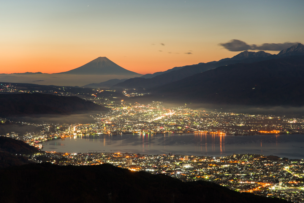 朝焼けと夜景