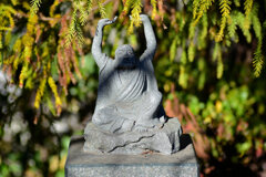 近所のお寺の参道にて・・・１２