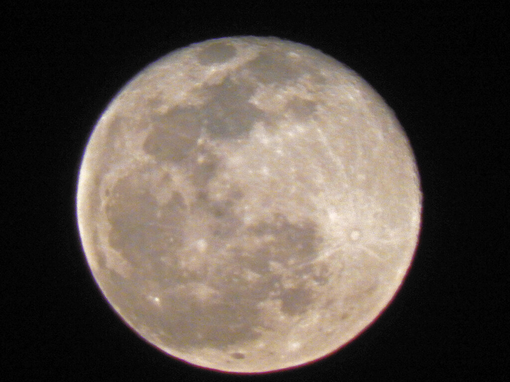 昨晩酔っ払って撮り損ねたワームムーン　2/2