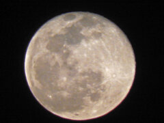 昨晩酔っ払って撮り損ねたワームムーン　2/2