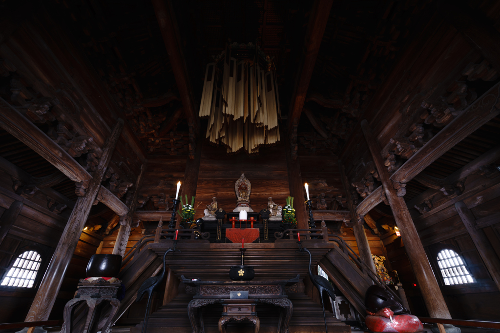 瑞龍寺、境内