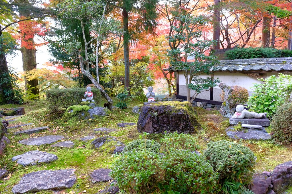 苗秀寺　紅葉