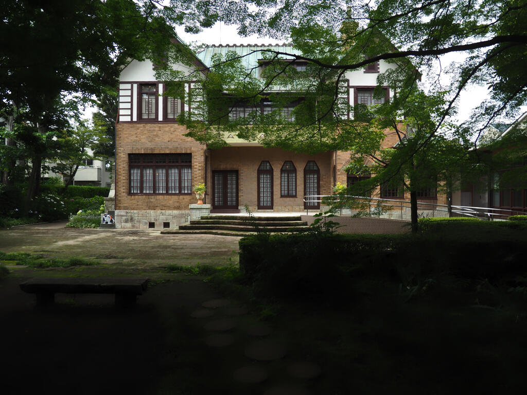 山本雄三記念館　２