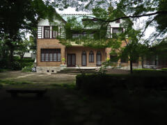 山本雄三記念館　２