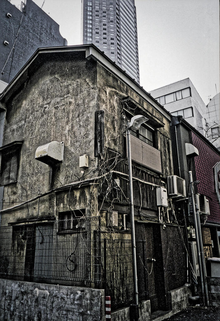 高層の死角