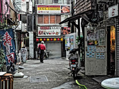 歌舞伎町の朝　２