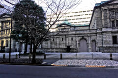 日本銀行