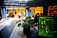 GODIVA　cafe