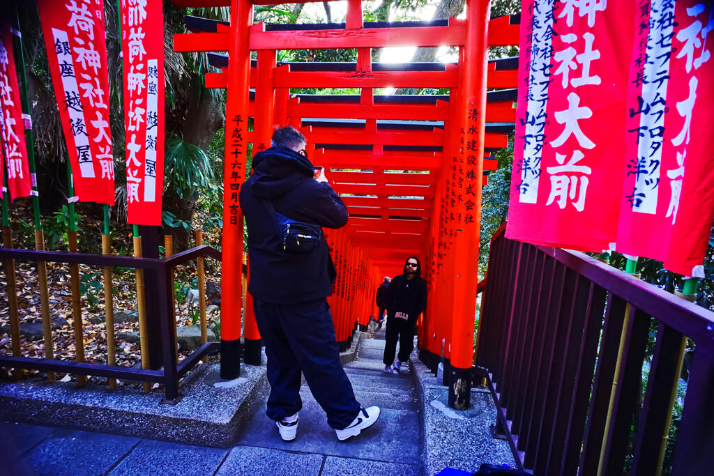 都会の神社-5