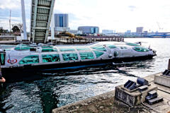 水上バスの風景