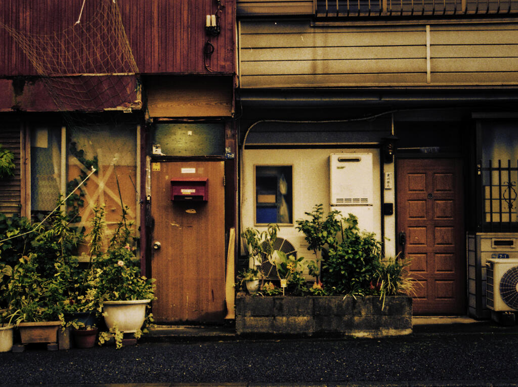 港町十三番地？