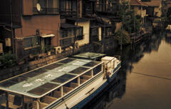 港町十三番地？