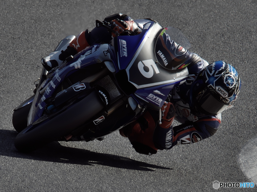 YAMAHA FACTORY RACING TEAM #5 