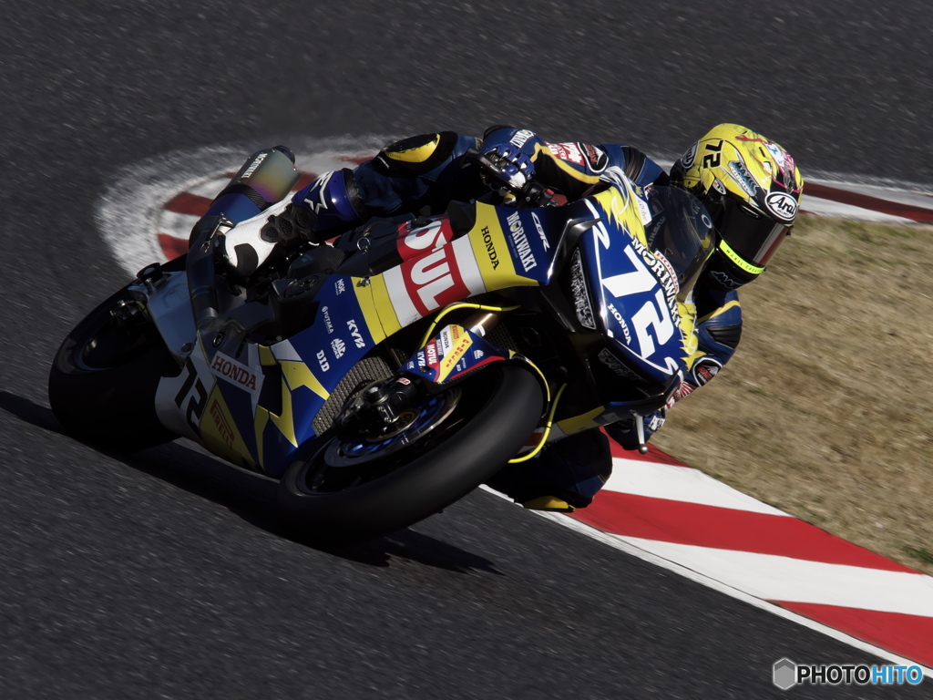 MORIWAKI MOTUL RACING #72
